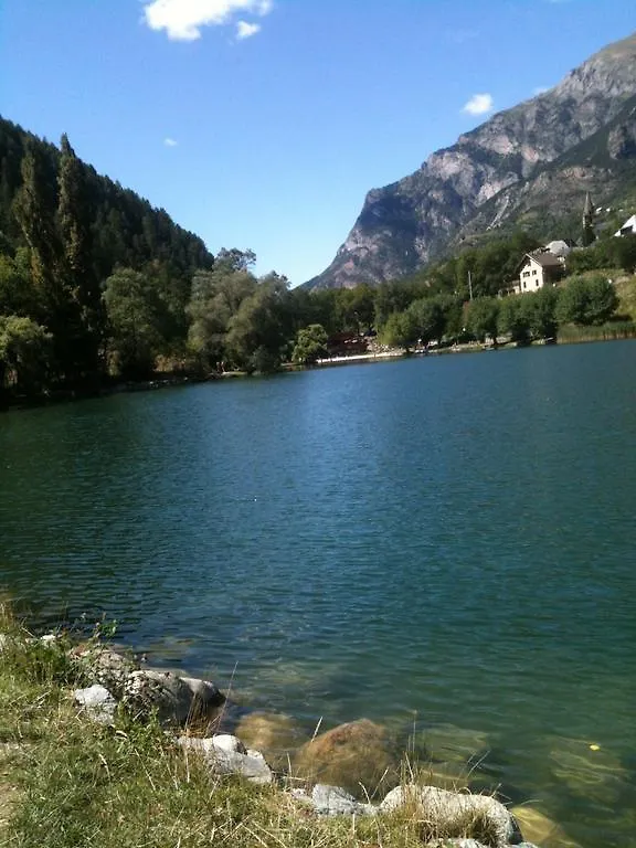 Le Relais du Lac Le Lauzet-Ubaye
