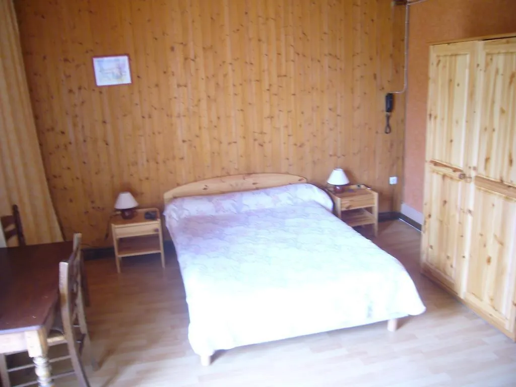 Le Relais du Lac Le Lauzet-Ubaye Hotel