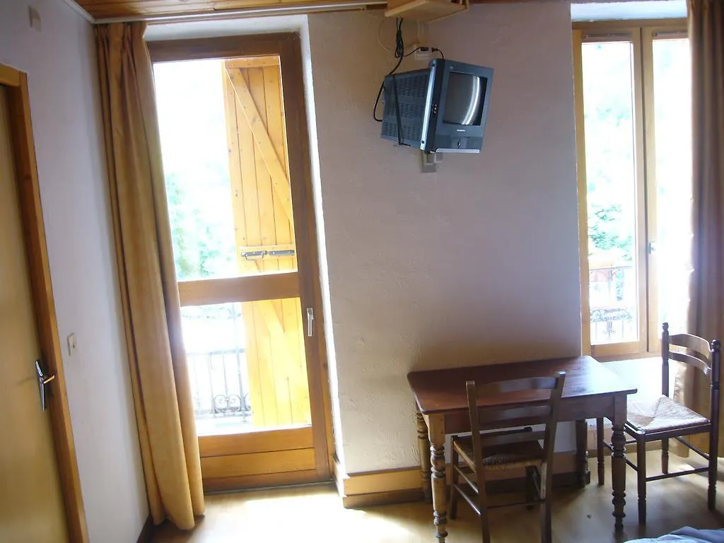 Hotel Le Relais du Lac Le Lauzet-Ubaye